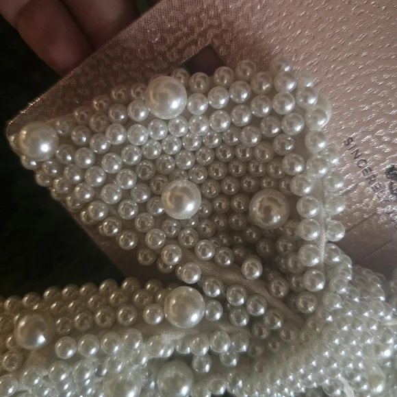 Sincerely Jules Gorgeous Pearl hairclip - Picture 11 of 15
